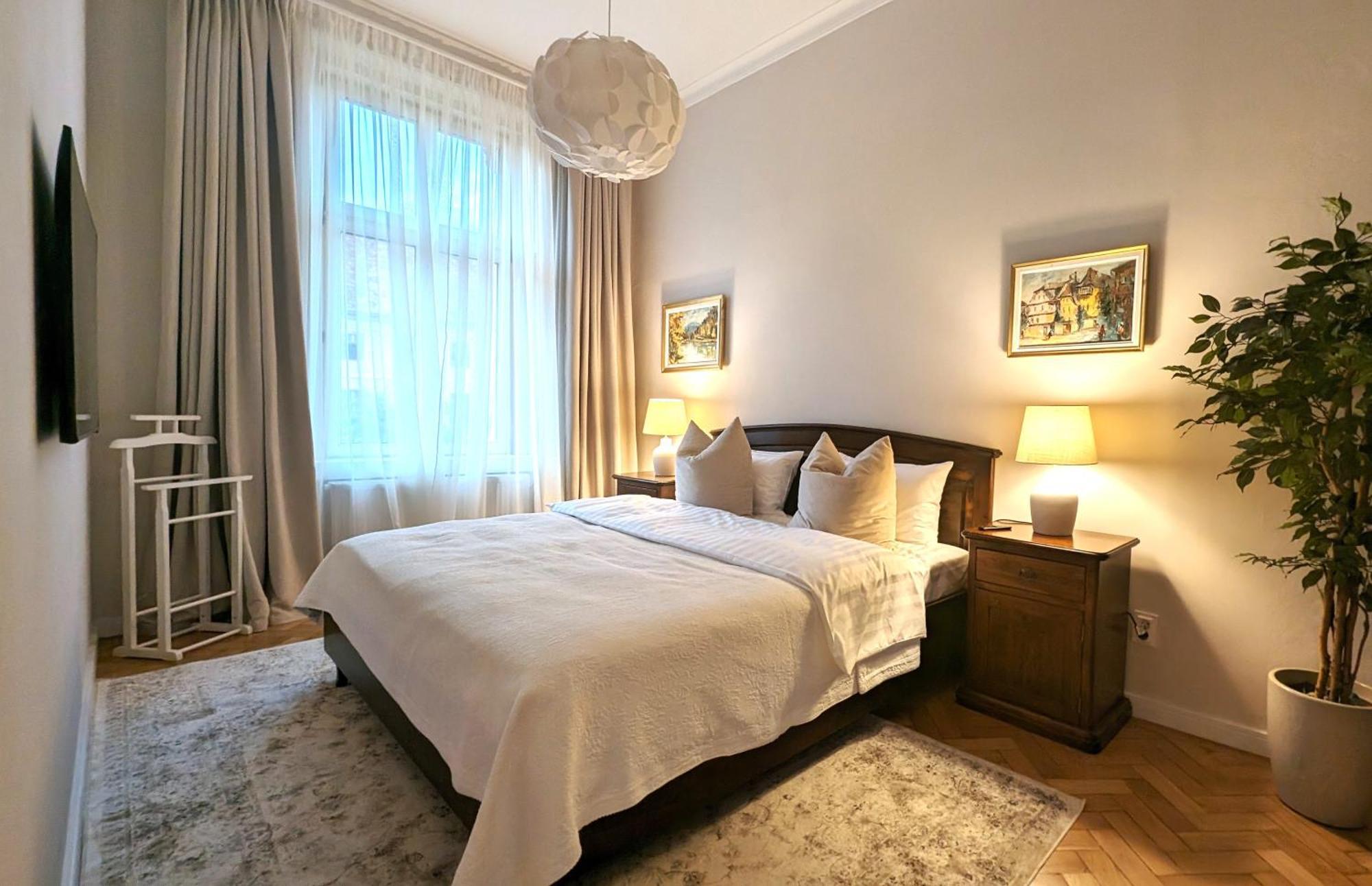Apartment In Historic Center, Quiet Area, Ac Сибиу Экстерьер фото