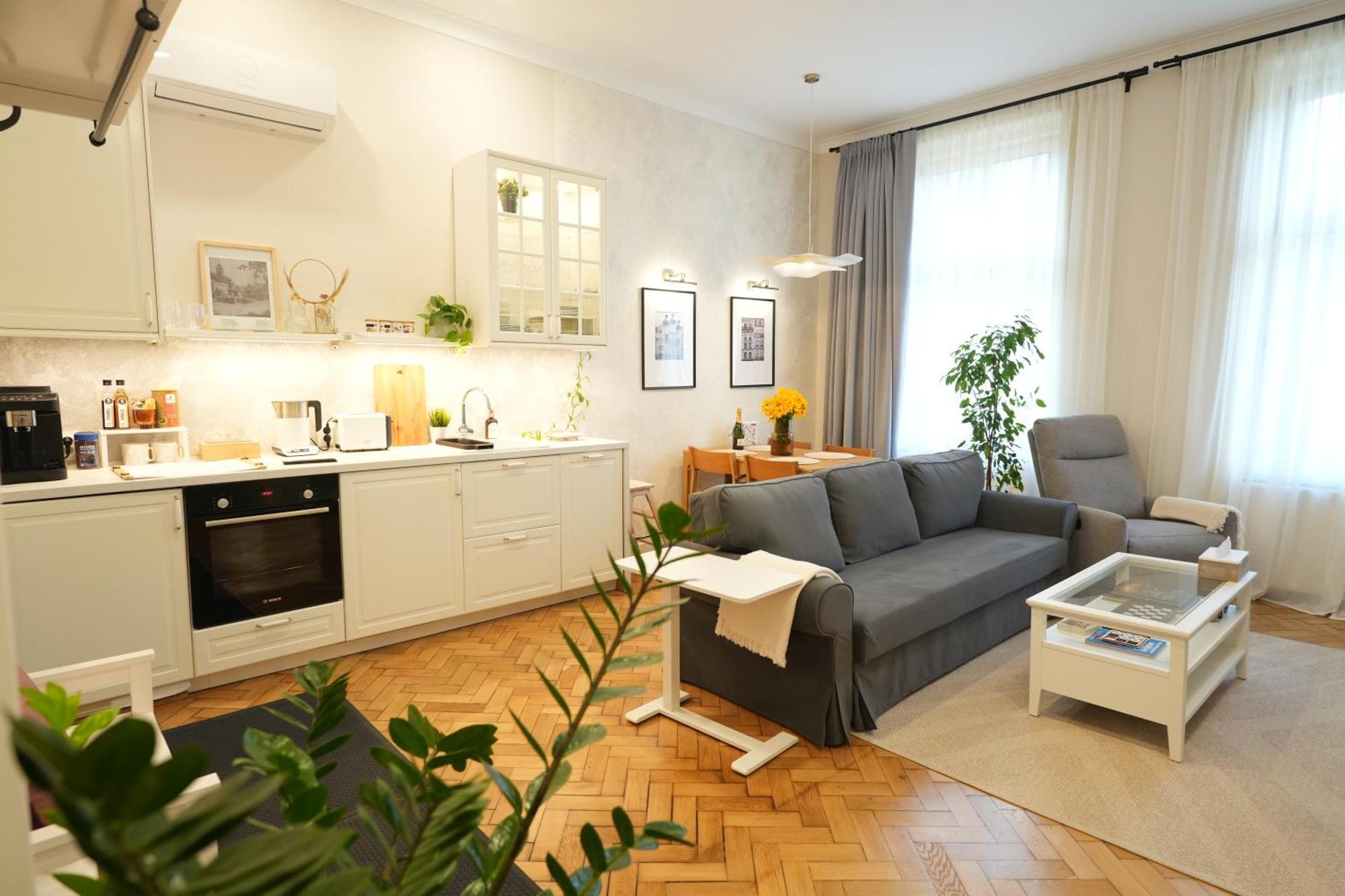 Apartment In Historic Center, Quiet Area, Ac Сибиу Экстерьер фото