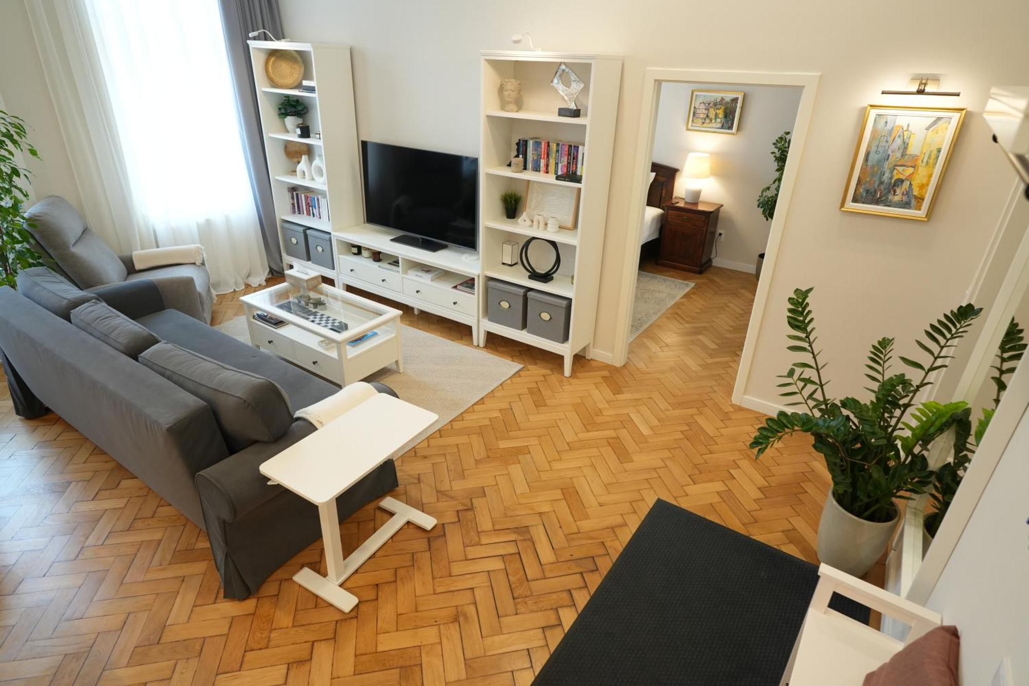 Apartment In Historic Center, Quiet Area, Ac Сибиу Экстерьер фото